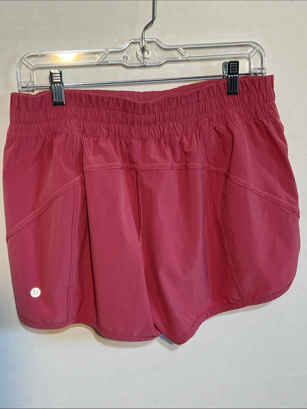 Lululemon Tracker Short V *4